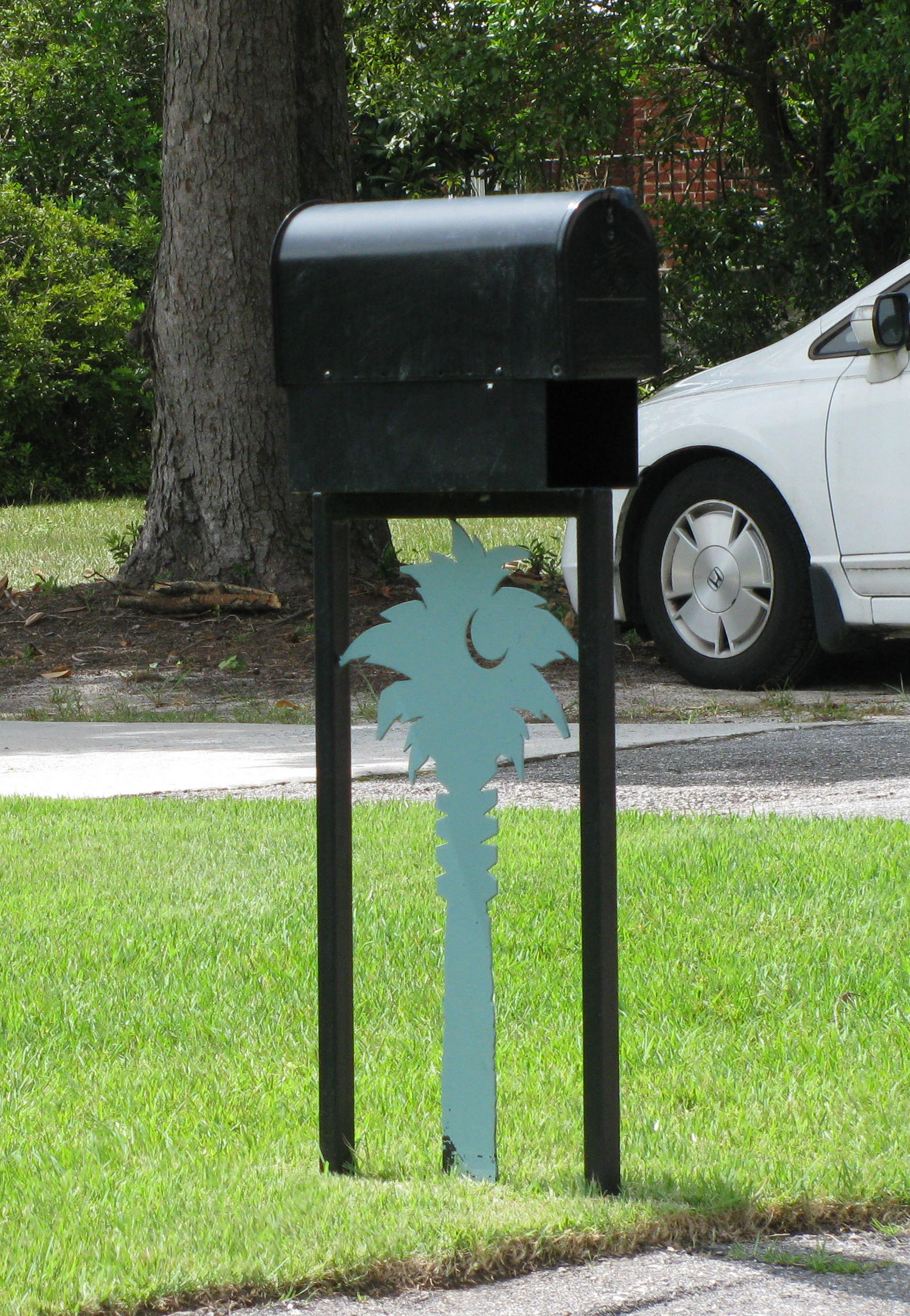 Green Mailbox Post